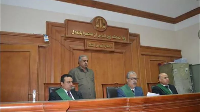 الثمانية انهالوا على ابن عمهم بالضرب حتى قتلوه .. والسبب تافه