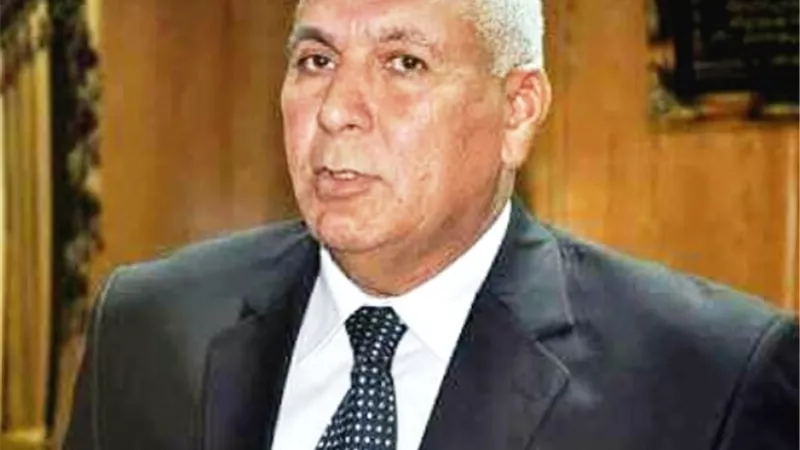 محافظ الوادى الجديد يقدم ٥٠٪ دعماً لمكافحة سوسة النخيل