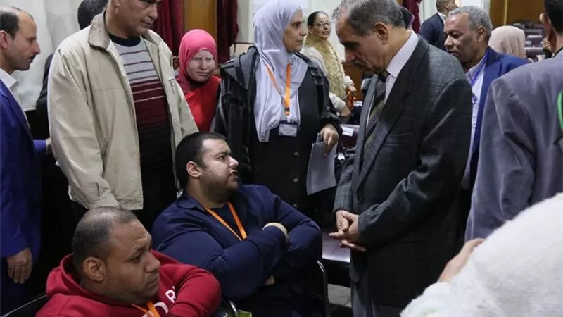 محافظ كفرالشيخ يناقش 53 شكوى في لقاء المواطنين