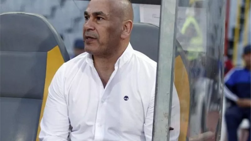 شاهد بالفيديو .. خناقة ابراهيم حسن العنيفة مع حكم مباراة سموحة واسوان