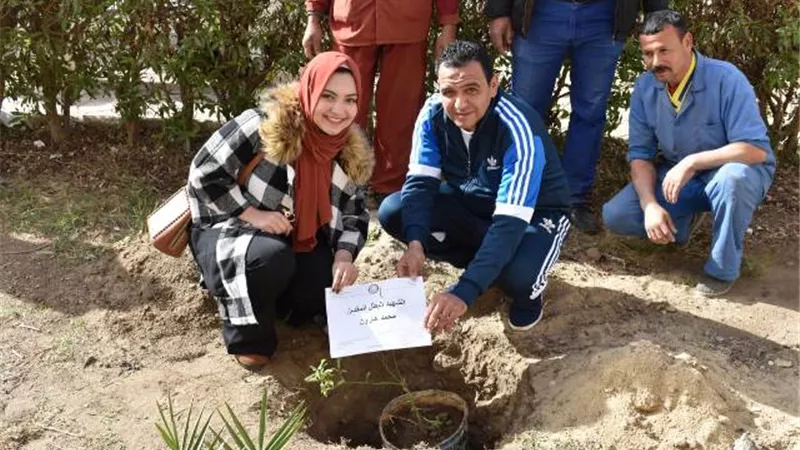 غرس ٣٠ شجره بأسماء الشهداء بأعلام بنى سويف