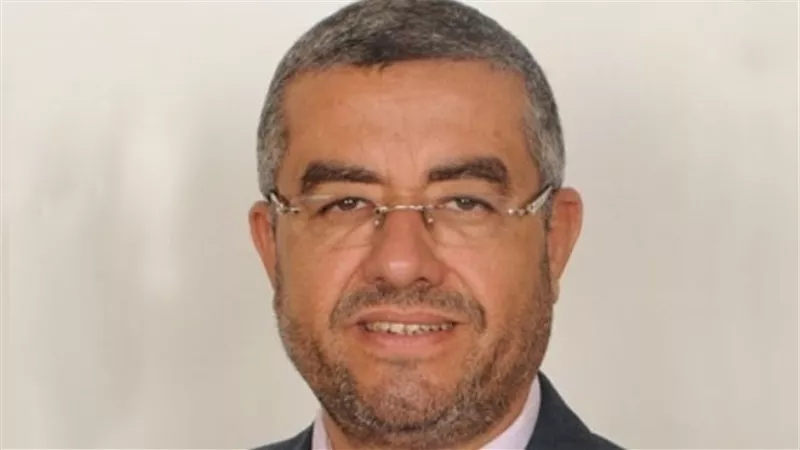 رئيس 