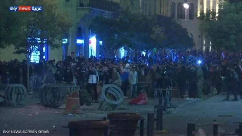 لبنان.. مواجهات وإطلاق رصاص كثيف في محيط جسر الرينغ