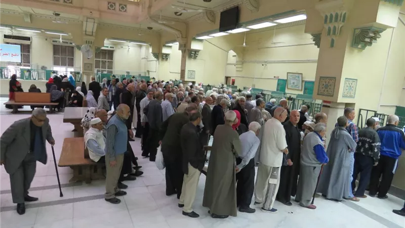 خضر: توفير السيولة النقدية الكافية لصرف المعاشات من منافذ مصلحة «الخزانة»