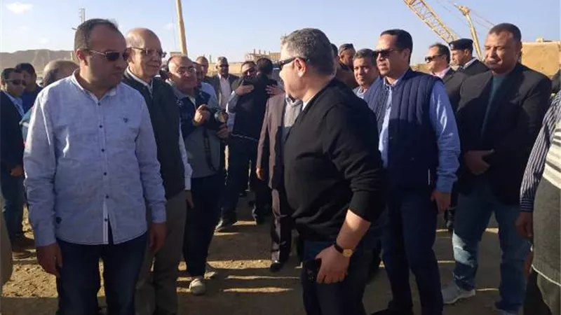 وفد نقل النواب يتفقد ميناء الحمراوين بالبحر الأحمر ...ومطالب بتعظيم الاستفادة منه