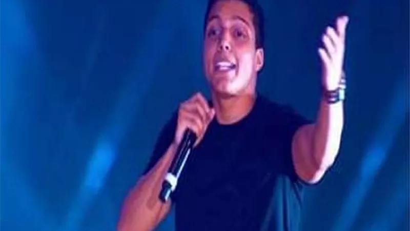 قبل حفل الاسكندرية.. هؤلاء يساندون خالد منيب في مشواره الفني
