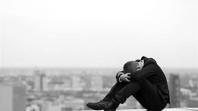 3 حلول فعالة تخلصك من الاكتئاب