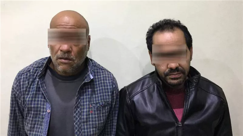 سقوط سائقين تخصصا فى سرقة السيارات باسلوب المفتاح المصطنع بالمرج