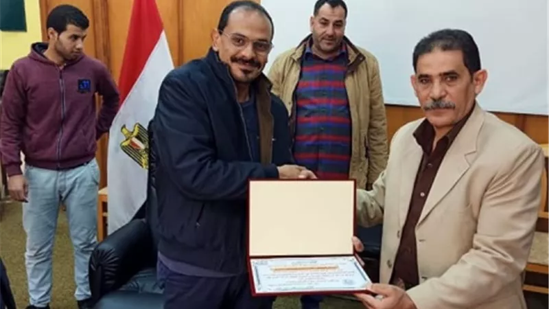 تكريم وكيل ومدير الرقابة بتموين الاسماعيلية