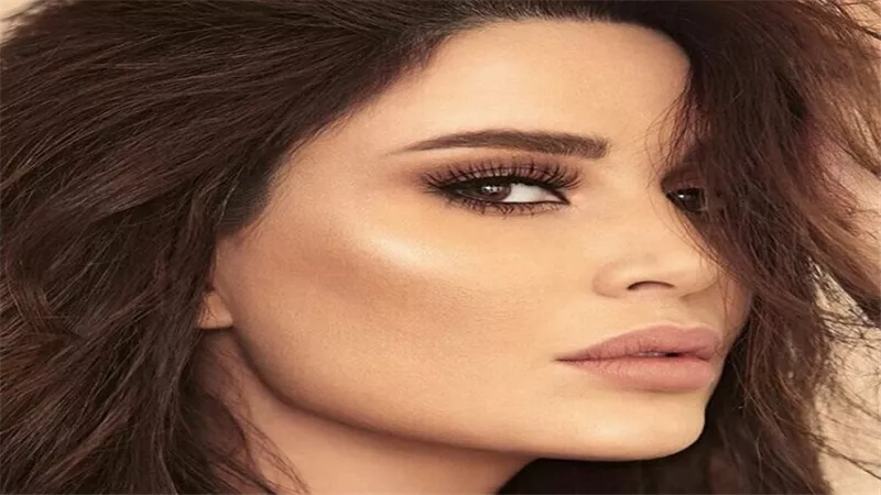 فنانة لبنانية تشارك جمهورها فيديو باللهجة السعودية