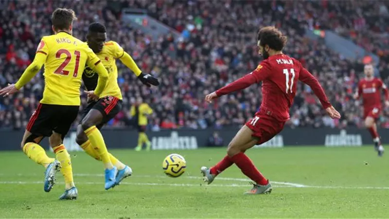 كلوب يكشف موعد منح محمد صلاح شارة قيادة ليفربول