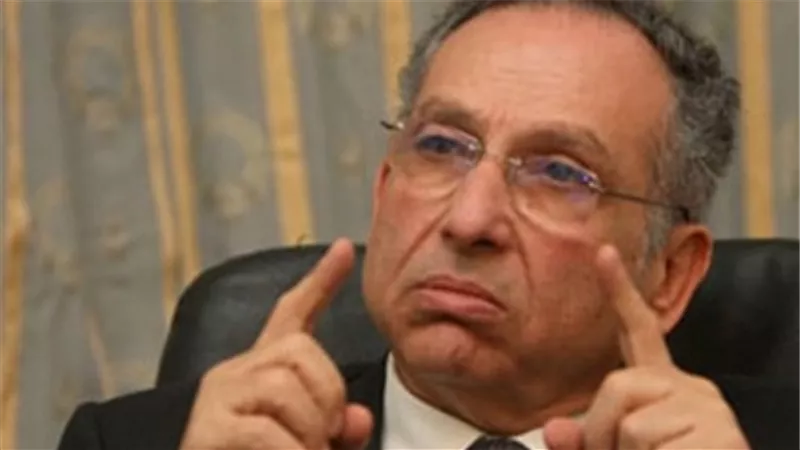 ممدوح حمزة بوق الدعاية لأطراف المؤامرة على مصر وشعبها