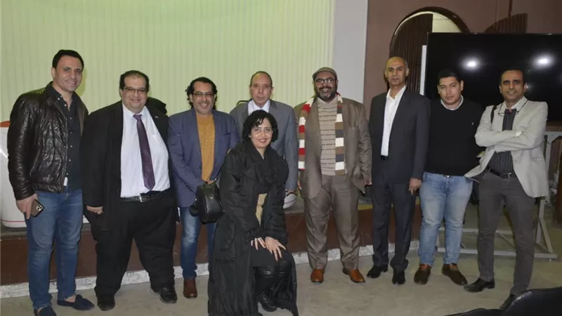 بالصور.. ندوة 