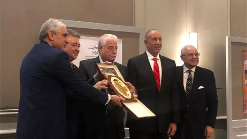 بالصور والفيديو.. 