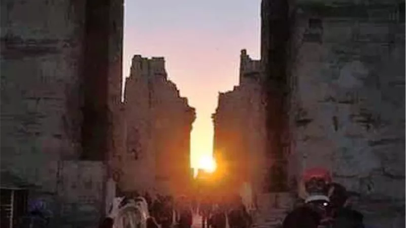 الأقصر تحتفل بظاهرة تعامد الشمس على قدس الأقداس بالكرنك..غدا