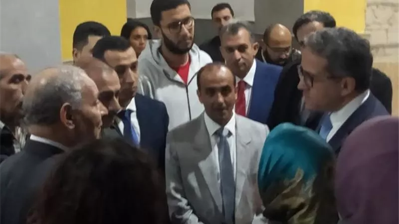 وزير الآثار يتفقد المعبد اليهودي والمتحف اليوناني الروماني بالإسكندرية