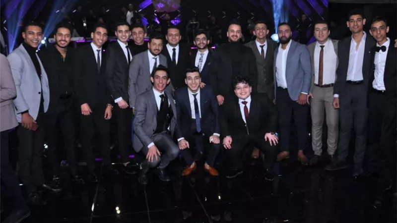 بالصور.هاني شاكر والليثي وشيبةو ديانا يشعلون زفاف ابنة المنتج ياسر نوار