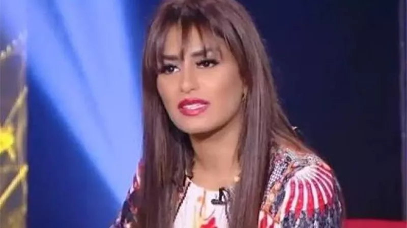 ٤ قصص حب فى حياة الفنانة منة فضالى .. تعرف عليهم
