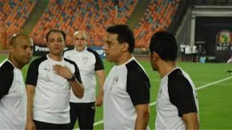 كواليس خلافات البدرى مع مدرب المنتخب .. والجناينى يتدخل لاحتواء الأزمة
