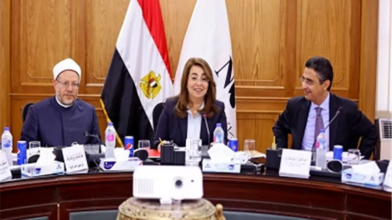 100مليون جنيه مساعدات للمواطنين و400مليون للقروض الحسنة في موازنة بنك ناصر