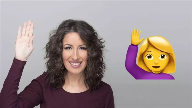 جيلان علاء تخضع لجلسه تصوير جديده وفكره لبرنامج الواتساب