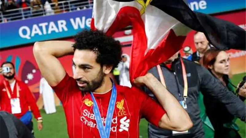 تفاصيل مكالمة البدري مع محمد صلاح بعد جائزة مونديال الأندية