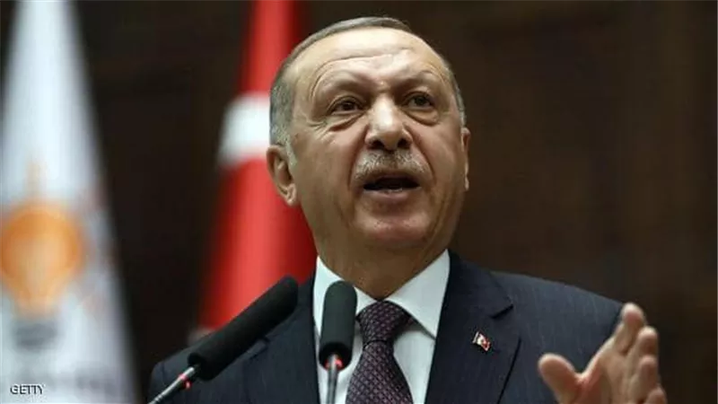 أردوغان يشهر 
