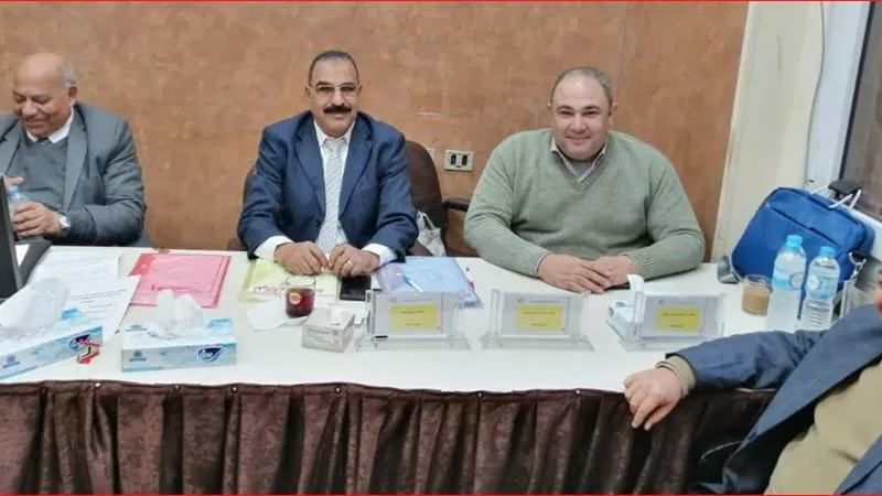 لليوم الثاني.. توافد الأطباء البيطريين للترشح لانتخابات التجديد النصفى