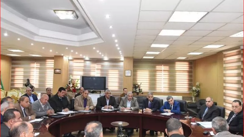 الشرقية.. التعاقد مع 100 ألف مواطن لتوصيل الغاز لمنازلهم