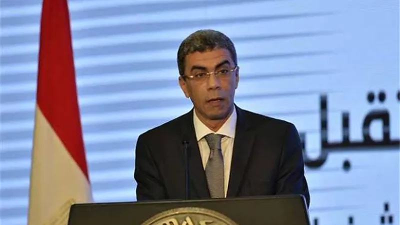 ياسر رزق : المرحلة القادمة تشهد تغيرا ملحوظا في التعامل الإعلامي مع الملف الافريقى