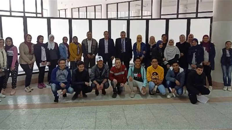 الجامعة الروسية تعلن أسماء الفائزين فى مسابقة البحث العلمى من مدارس بدر والشروق.. بالصور