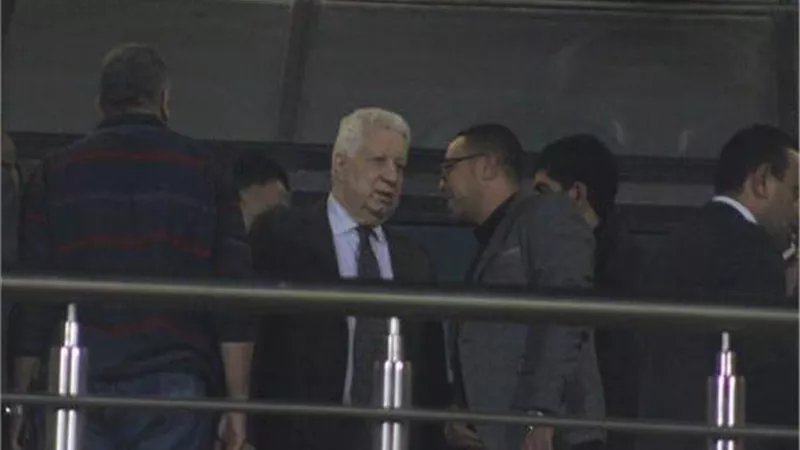 مرتضى منصور يتحدى لجنة الانضباط ويحضر مباراة الزمالك والانتاج