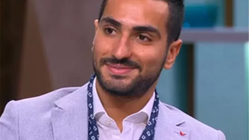 فنانة مشهور تفتح النار من جديد على محمد الشرنوبى