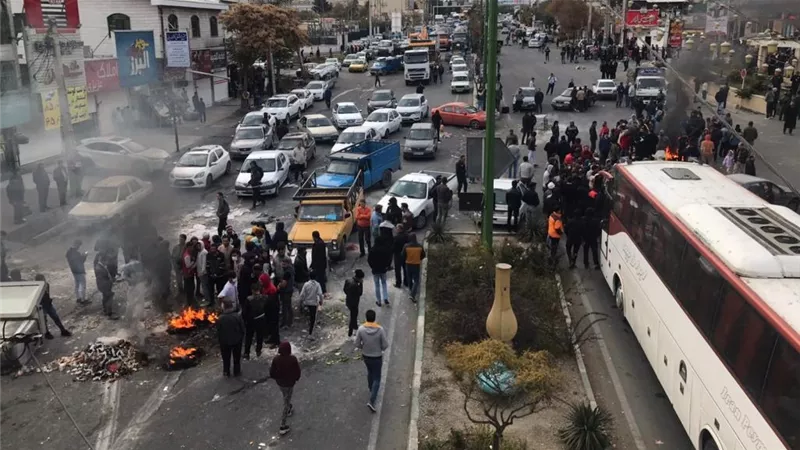 السلطات الايرانية تقطع خدمة الانترنت قبل احتجاجات جديدة الخميس