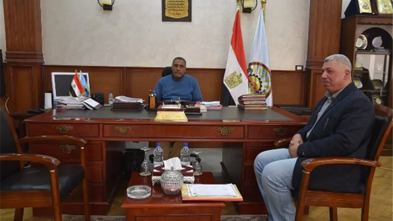توسعة مدرسة ابوبكر الصديق للتعليم الاساسي بسيوة لتقليل كثافة الفصول