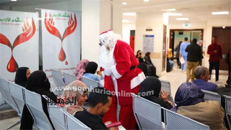 بابا نويل يحتفل بالعام الجديد مع مرضى شفاء الأورمان لعلاج الأورام بالأقصر .صور