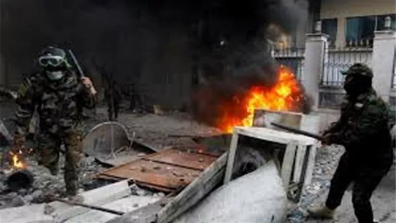 إصابة 9 أشخاص بانفجار ثلاث عبوات ناسفة في مناطق متفرقة ببغداد