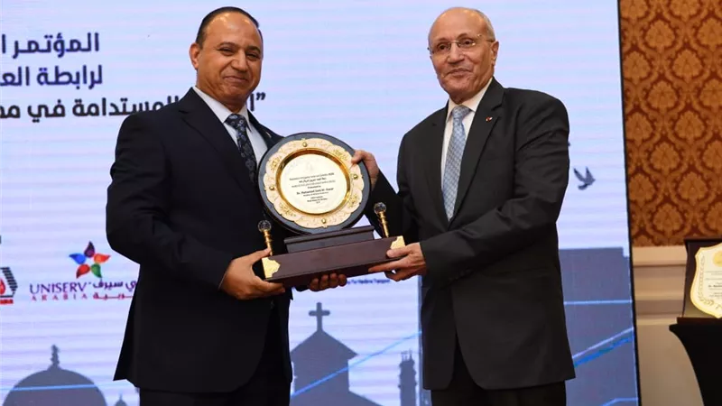 تكريم العصار وعدد من العلماء في ختام المؤتمر الدولي السادس والأربعين لرابطة علماء مصر بأمريكا وكندا