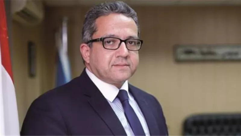 قرار جديد من وزير السياحة والاثار بشأن الوظائف القيادية والاشرافية بالوزارة