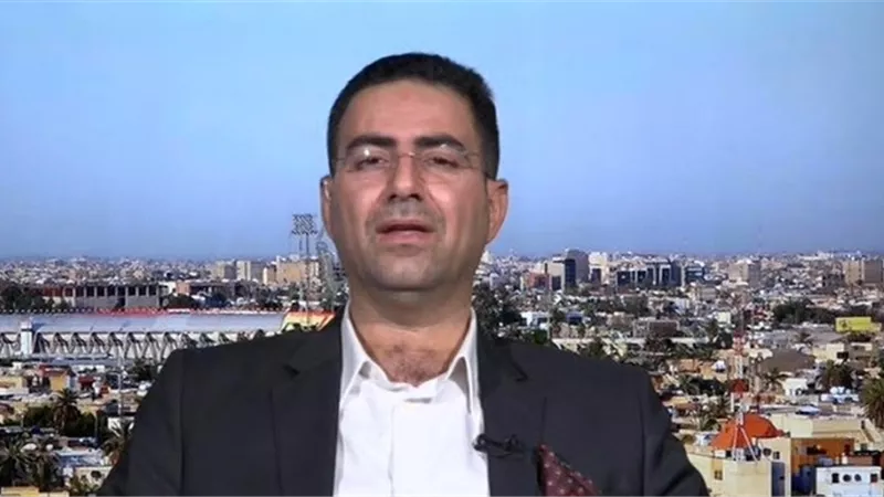 محلل سياسي عراقي: قبول استقالة الرئيس يُدخل البلاد في نفق مظلم جديد