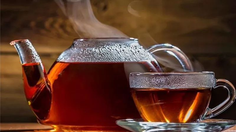 الشاى الساخن يتسبب فى الإصابة بالسرطان