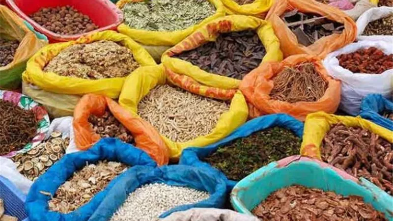 الهيئة العامة للغذاء والدواء السعودية تحذر من الخلطات العشبية