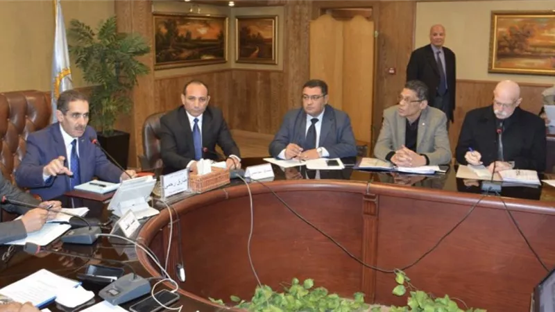 محافظ الغربية .. سرعة الإنتهاء من كافة المشروعات الجارية ووضع خطة زمنية لكل مشروع