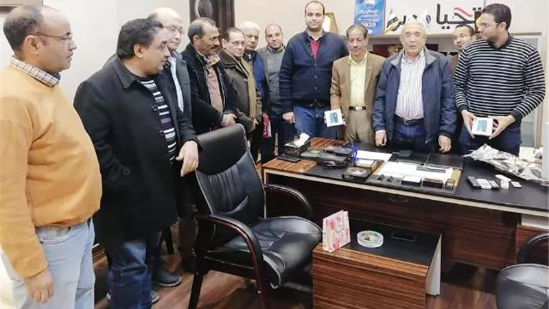 مستقبل وطن أسيوط يسلم الجوائز للفائزين فى مسابقة الحزب