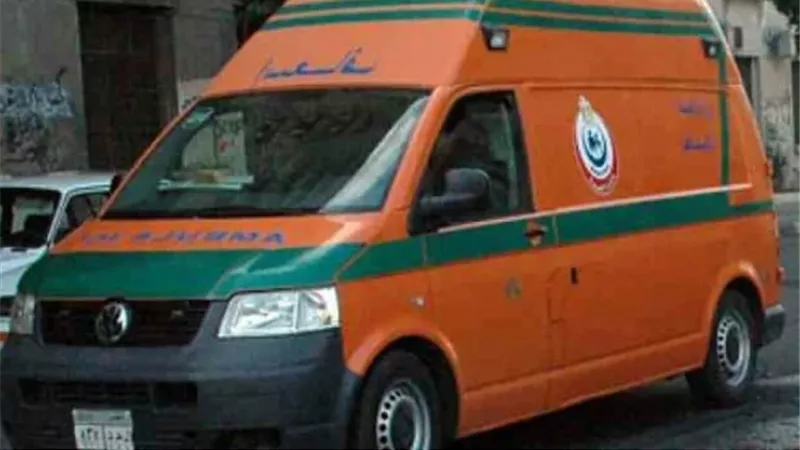 إصابة 6 بينهم 5 طلاب جامعيين في تصادم بسوهاج
