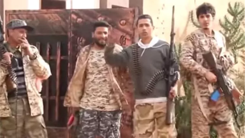 أنقرة تدرب 1000 إرهابي وتغريهم بالجنسية التركية لنقلهم إلى ليبيا