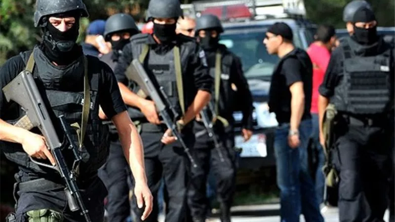 مد حالة الطوارئ فى تونس لمدة شهر