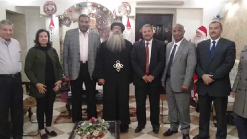 المنتدى القنائى للفكر والثقافة يهنئ الأنبا تكلا أسقف دشنا بعيد الميلاد المجيد