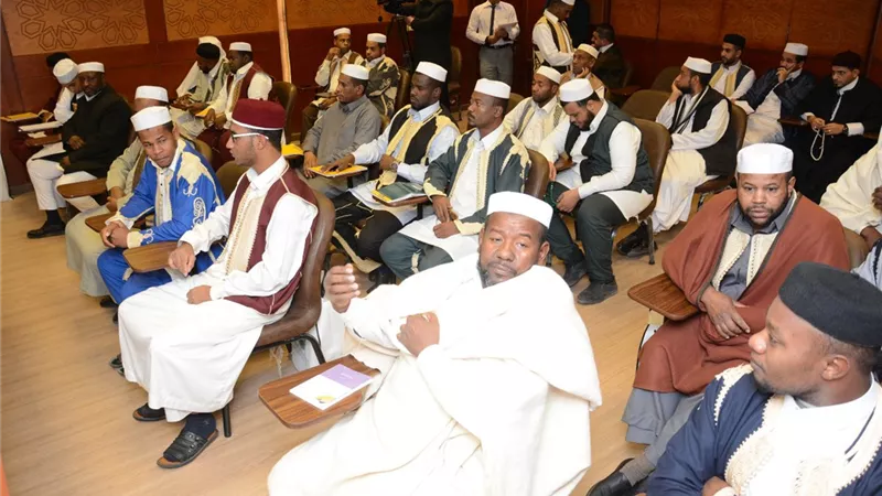 اليوم ختام الدورة الشرعية الثامنة لـ 33 إماماً ليبياً بمنظمة خريجى الأزهر