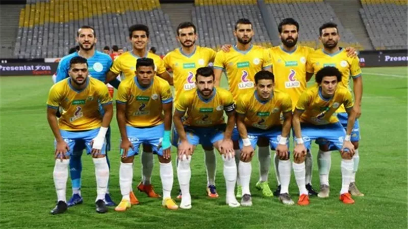 تفاصيل هروب نجم الدراويش الى القلعة الحمراء